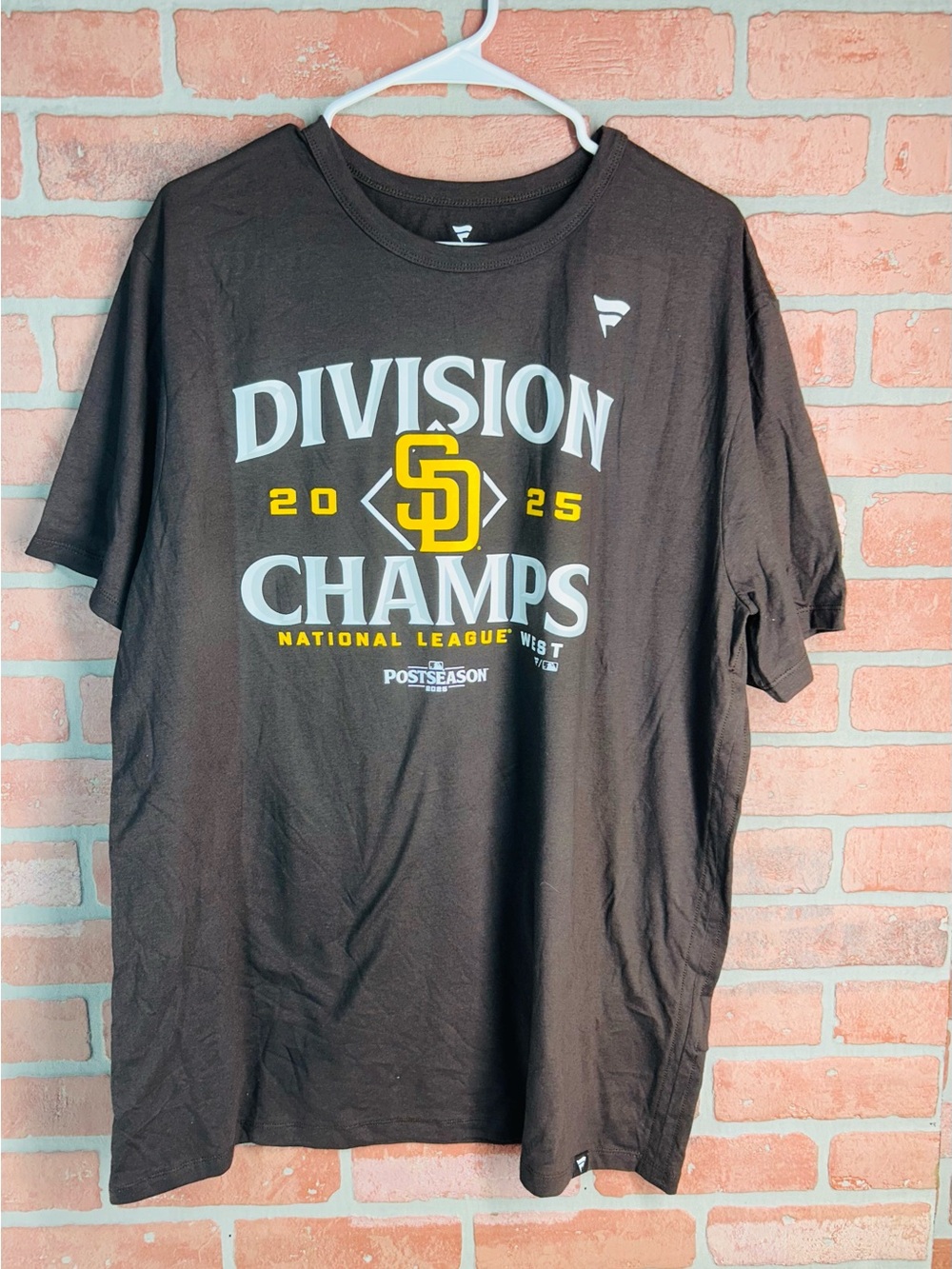 Fanatics San Diego Padres Black and Yellow Division Champs Tee